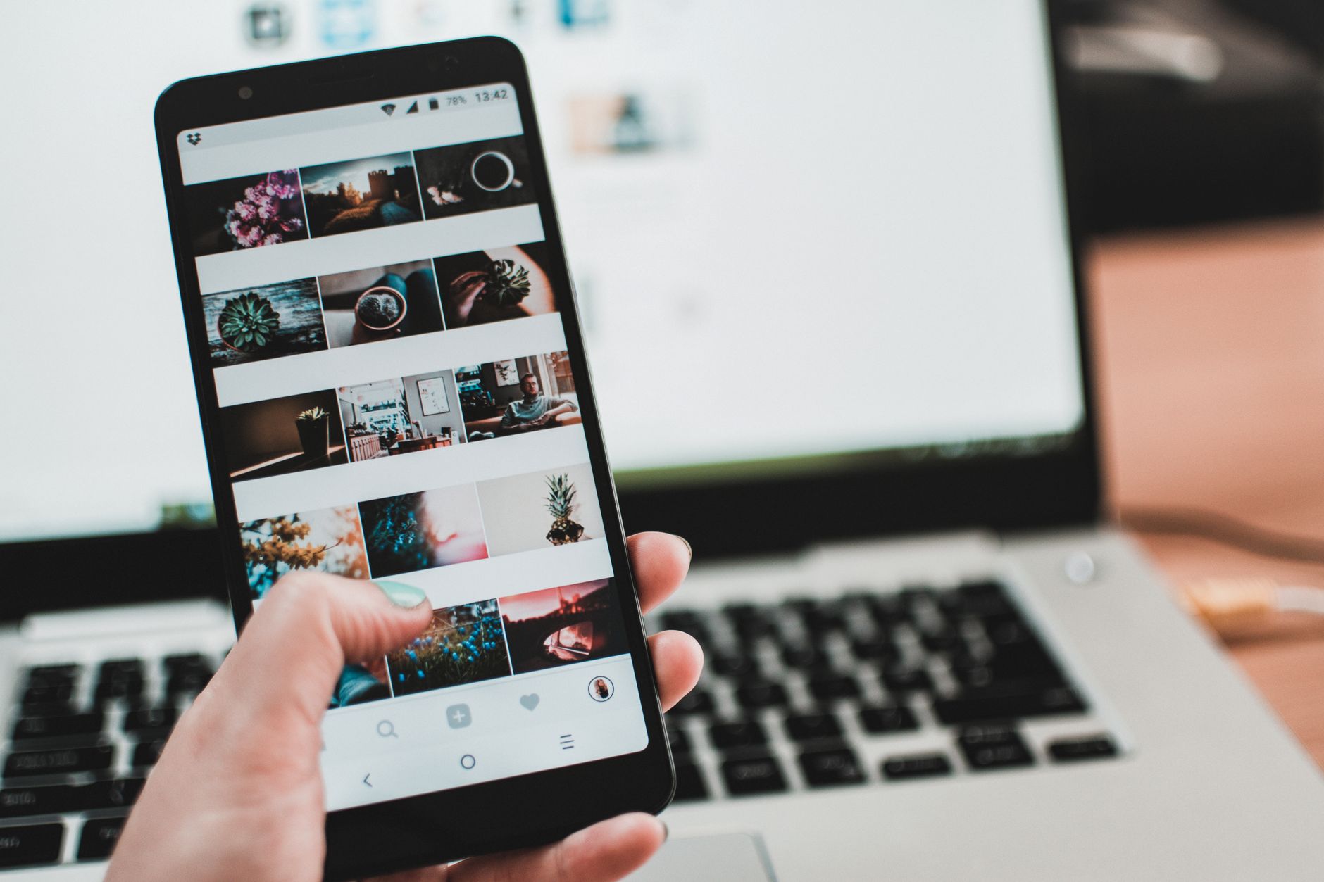 Kdy se vám vyplatí pořídit neomezený internet do svého mobilu?